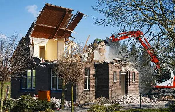 Dịch vụ thu mua xác nhà cũ giá cao 